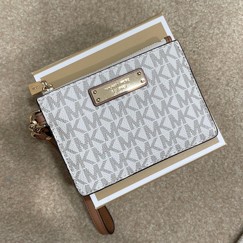 MK wristlet, never used